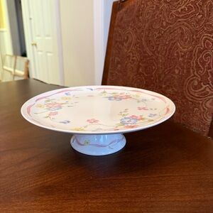 Calais Collection by Abbott Collection Japan 10.5” Pedestal Floral Cake Stand